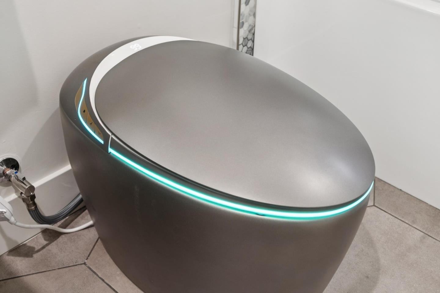 Detail Gallery Image 52 of 70 For 215 Lauella Ct, Mountain View,  CA 94041 - 3 Beds | 2/1 Baths