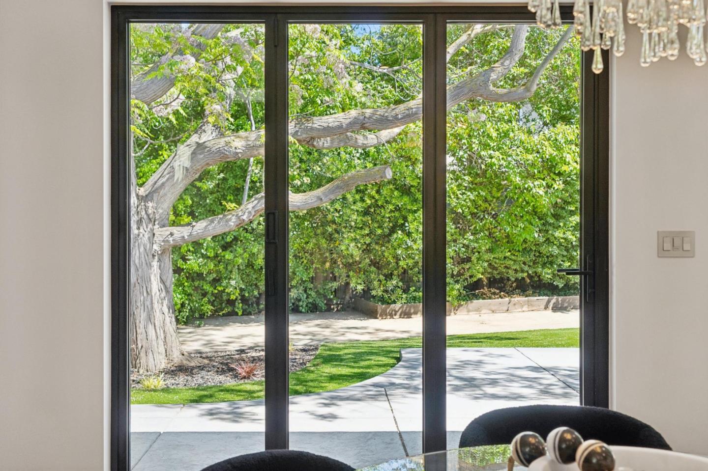 Detail Gallery Image 57 of 70 For 215 Lauella Ct, Mountain View,  CA 94041 - 3 Beds | 2/1 Baths