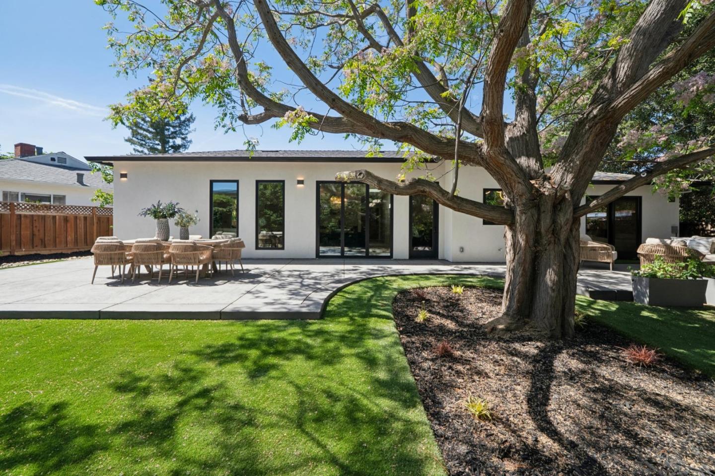 Detail Gallery Image 67 of 70 For 215 Lauella Ct, Mountain View,  CA 94041 - 3 Beds | 2/1 Baths