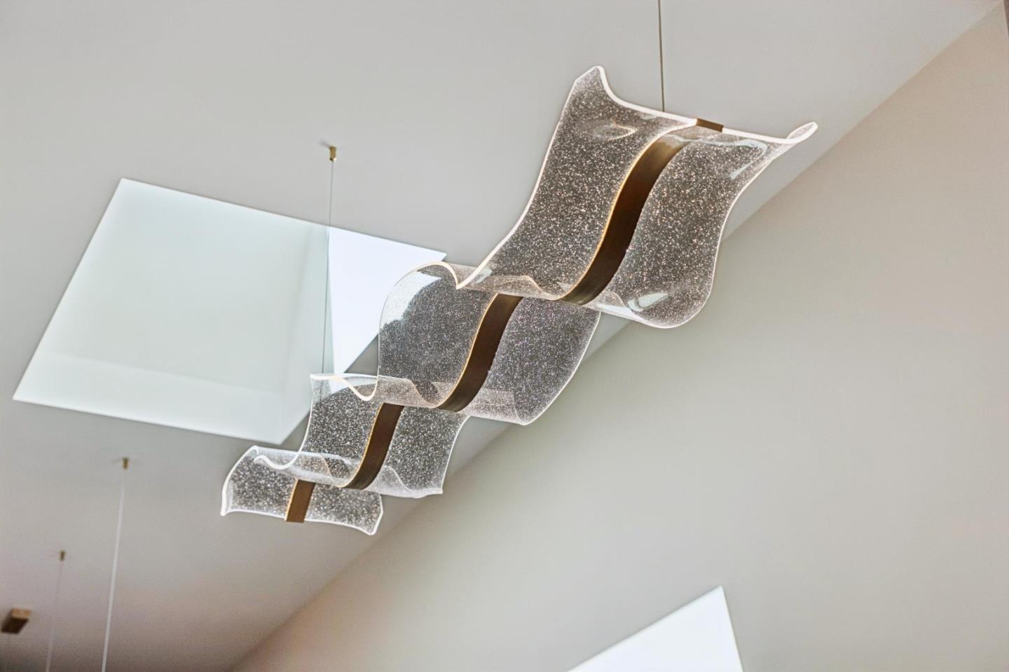 Detail Gallery Image 8 of 70 For 215 Lauella Ct, Mountain View,  CA 94041 - 3 Beds | 2/1 Baths