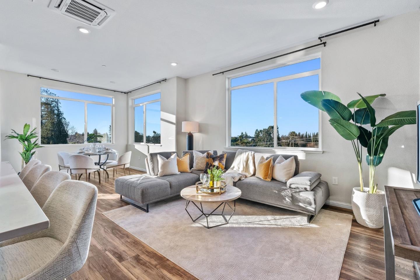 Photo #11: ML82043349 Listing: Photo #11