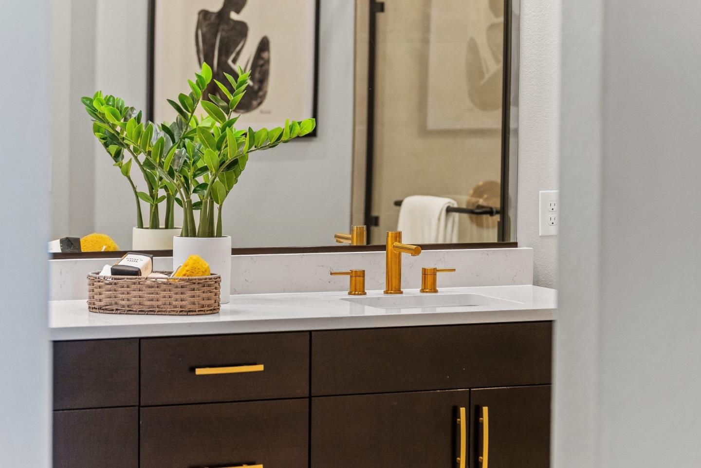 Photo #27: ML82043349 Listing: Photo #27