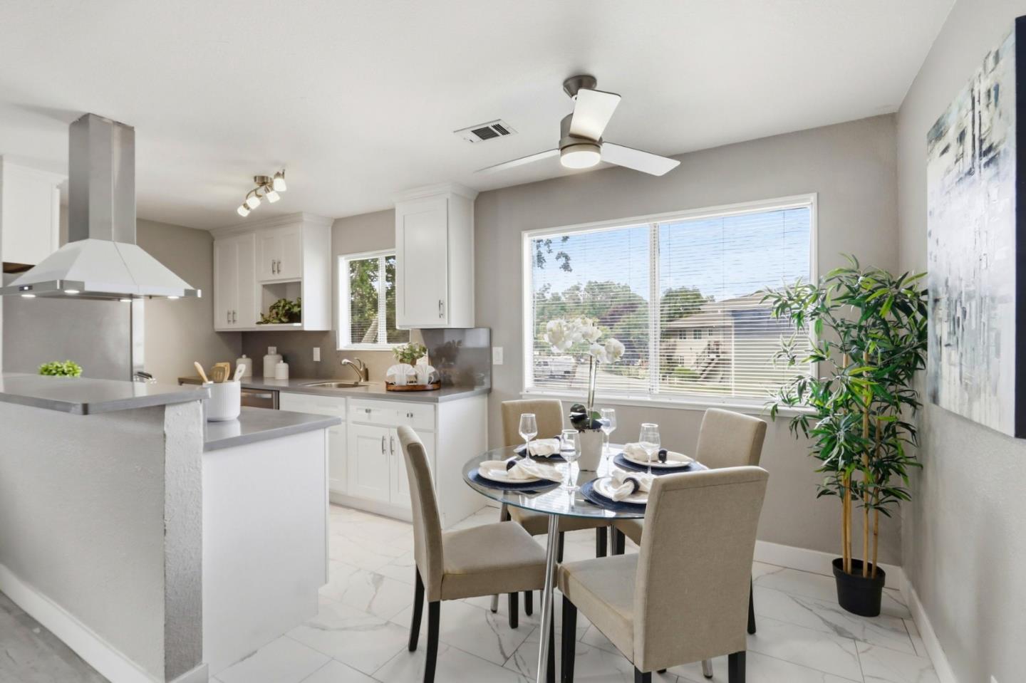 Detail Gallery Image 10 of 29 For 5467 Spinnaker Walkway #4,  San Jose,  CA 95123 - 2 Beds | 1 Baths