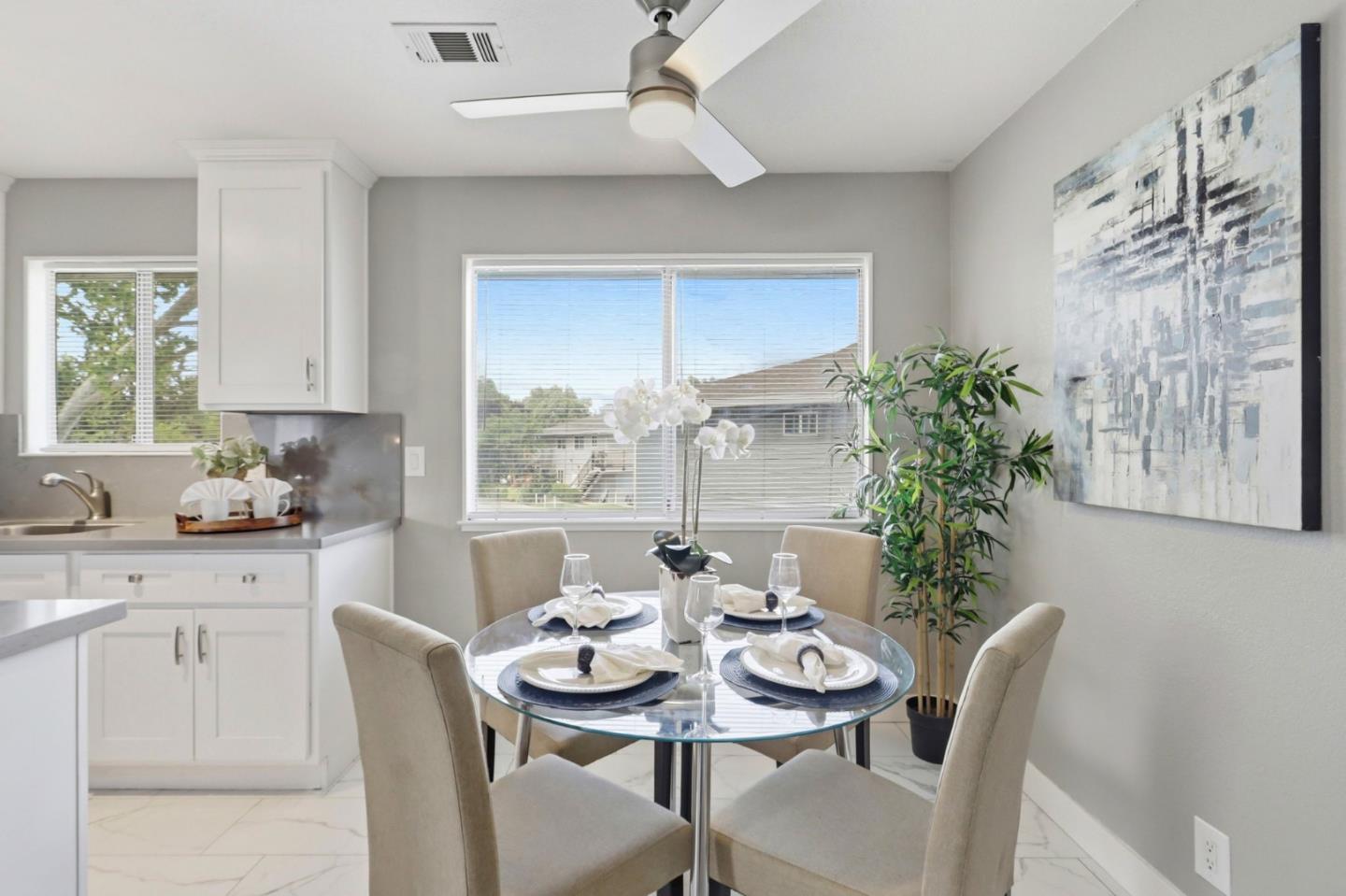 Detail Gallery Image 13 of 29 For 5467 Spinnaker Walkway #4,  San Jose,  CA 95123 - 2 Beds | 1 Baths