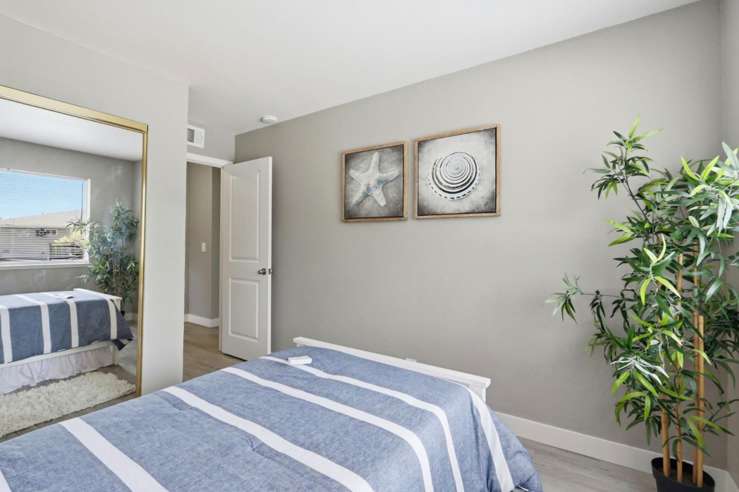 Detail Gallery Image 19 of 29 For 5467 Spinnaker Walkway #4,  San Jose,  CA 95123 - 2 Beds | 1 Baths