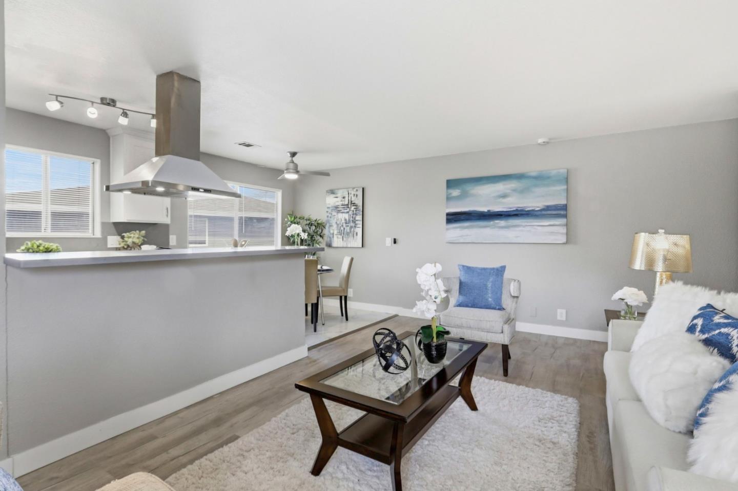 Detail Gallery Image 29 of 29 For 5467 Spinnaker Walkway #4,  San Jose,  CA 95123 - 2 Beds | 1 Baths