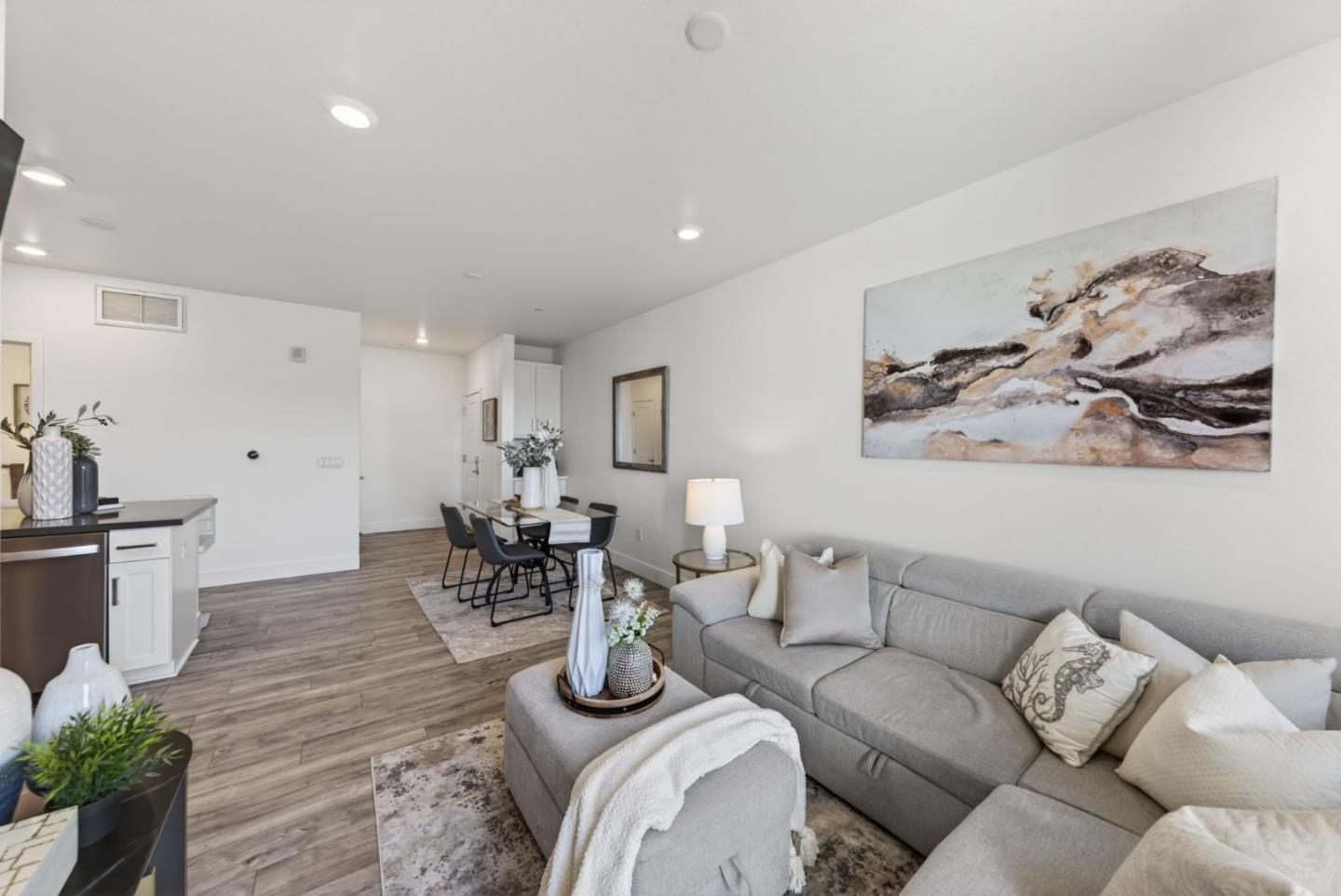Detail Gallery Image 11 of 34 For 42111 Osgood #404,  Fremont,  CA 94539 - 3 Beds | 2 Baths