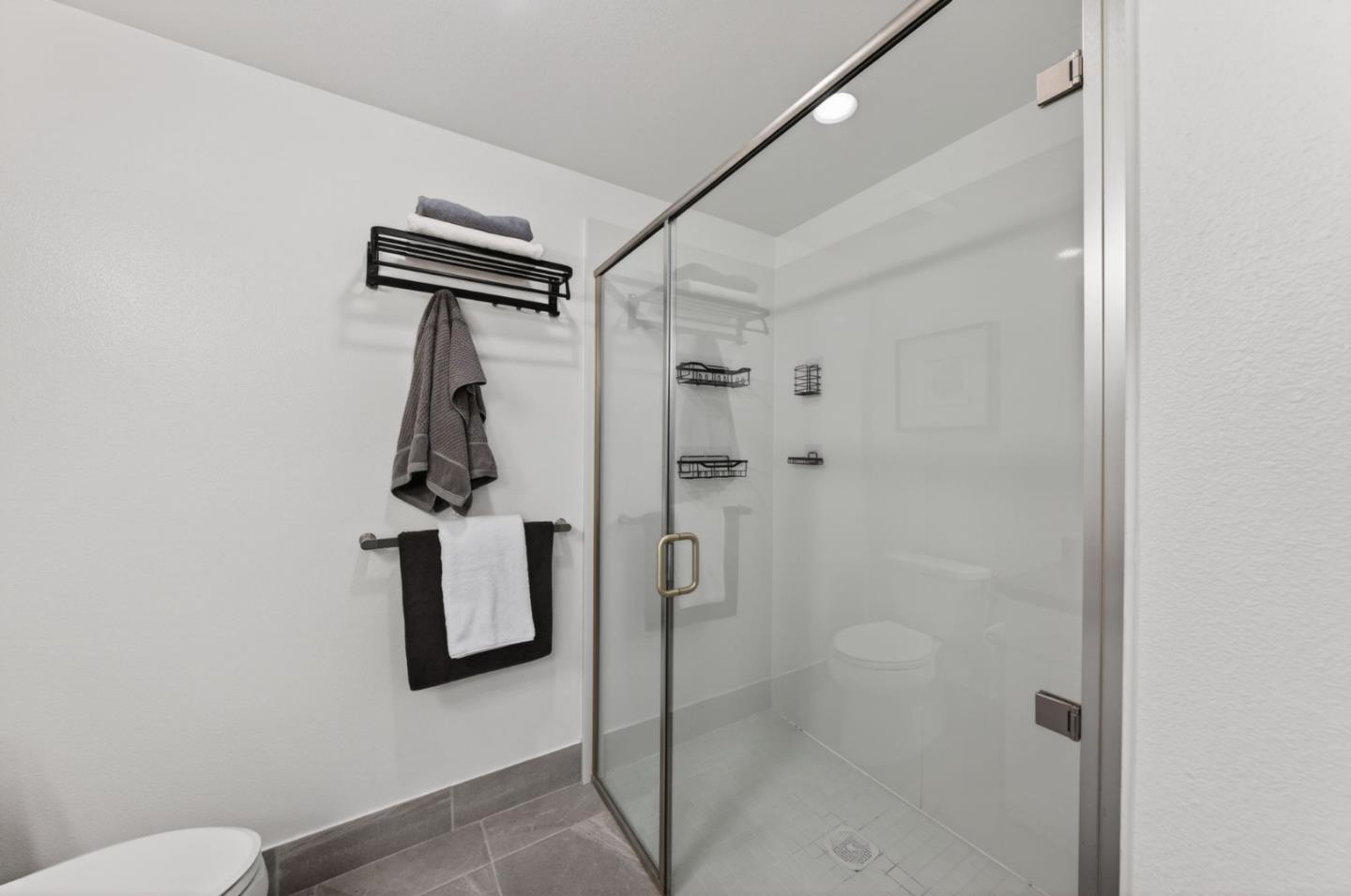 Detail Gallery Image 14 of 34 For 42111 Osgood #404,  Fremont,  CA 94539 - 3 Beds | 2 Baths