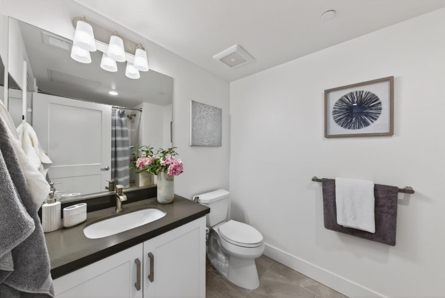 Detail Gallery Image 18 of 34 For 42111 Osgood #404,  Fremont,  CA 94539 - 3 Beds | 2 Baths