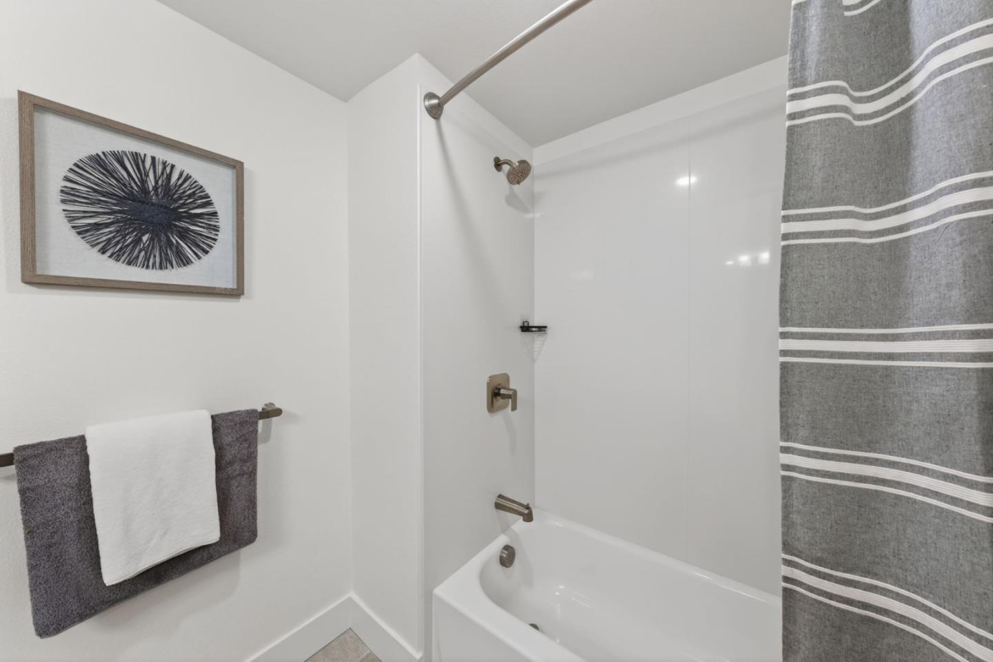 Detail Gallery Image 20 of 34 For 42111 Osgood #404,  Fremont,  CA 94539 - 3 Beds | 2 Baths