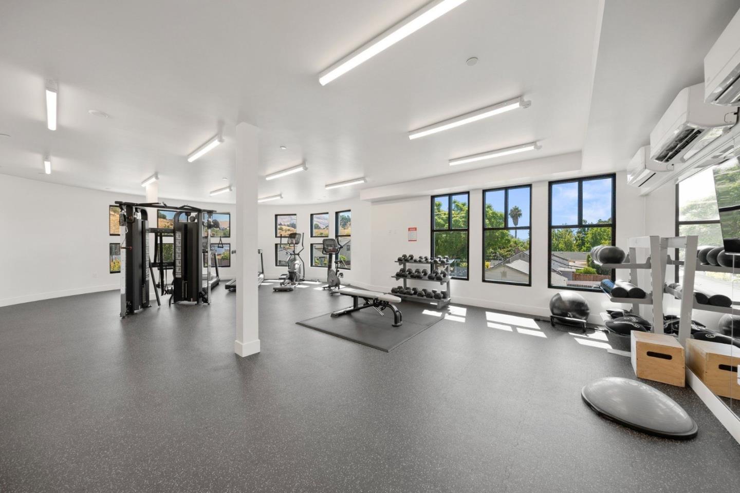 Detail Gallery Image 22 of 34 For 42111 Osgood #404,  Fremont,  CA 94539 - 3 Beds | 2 Baths