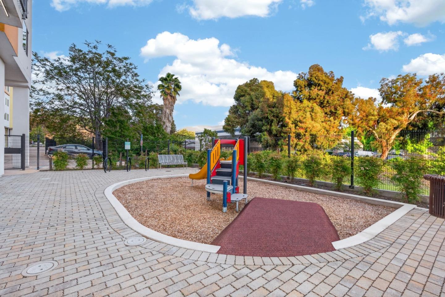 Detail Gallery Image 25 of 34 For 42111 Osgood #404,  Fremont,  CA 94539 - 3 Beds | 2 Baths