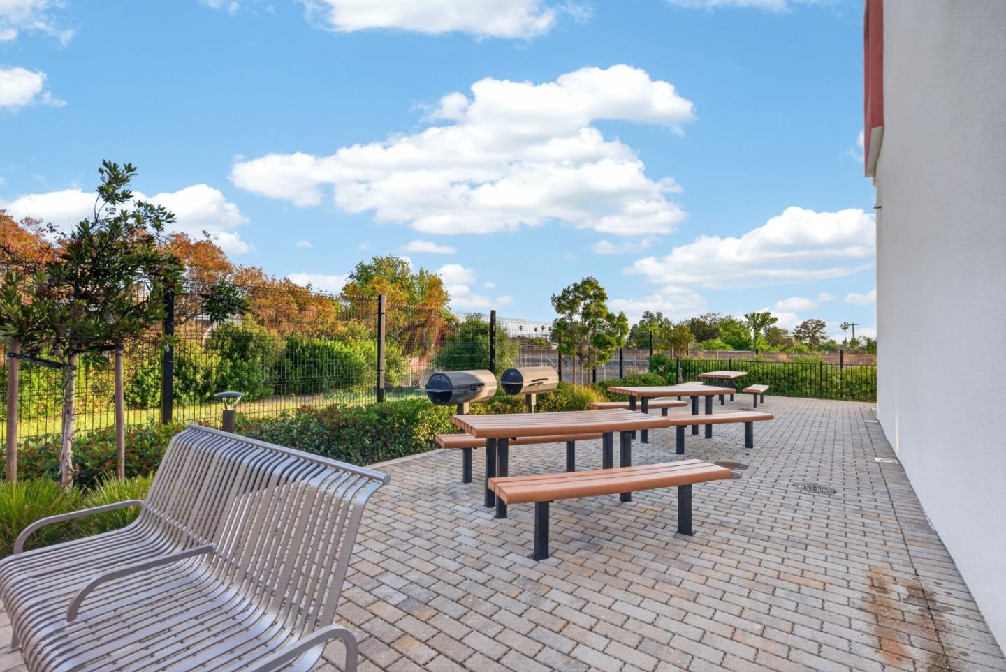 Detail Gallery Image 26 of 34 For 42111 Osgood #404,  Fremont,  CA 94539 - 3 Beds | 2 Baths