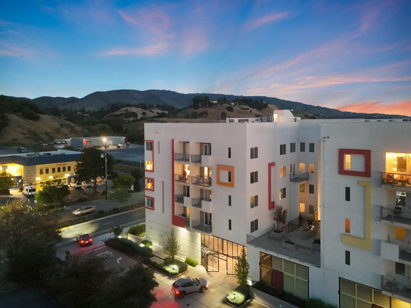 Detail Gallery Image 29 of 34 For 42111 Osgood #404,  Fremont,  CA 94539 - 3 Beds | 2 Baths