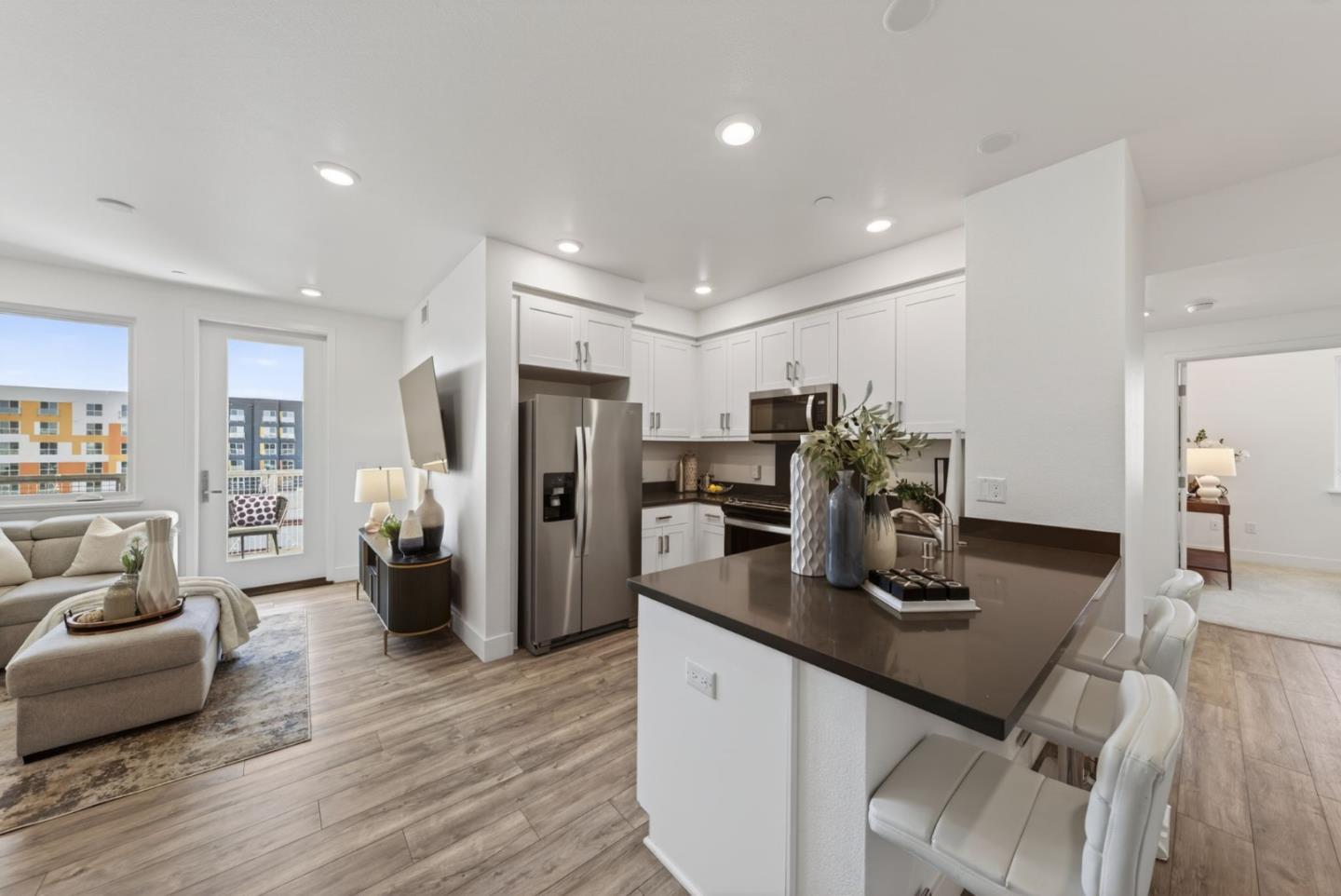 Detail Gallery Image 5 of 34 For 42111 Osgood #404,  Fremont,  CA 94539 - 3 Beds | 2 Baths