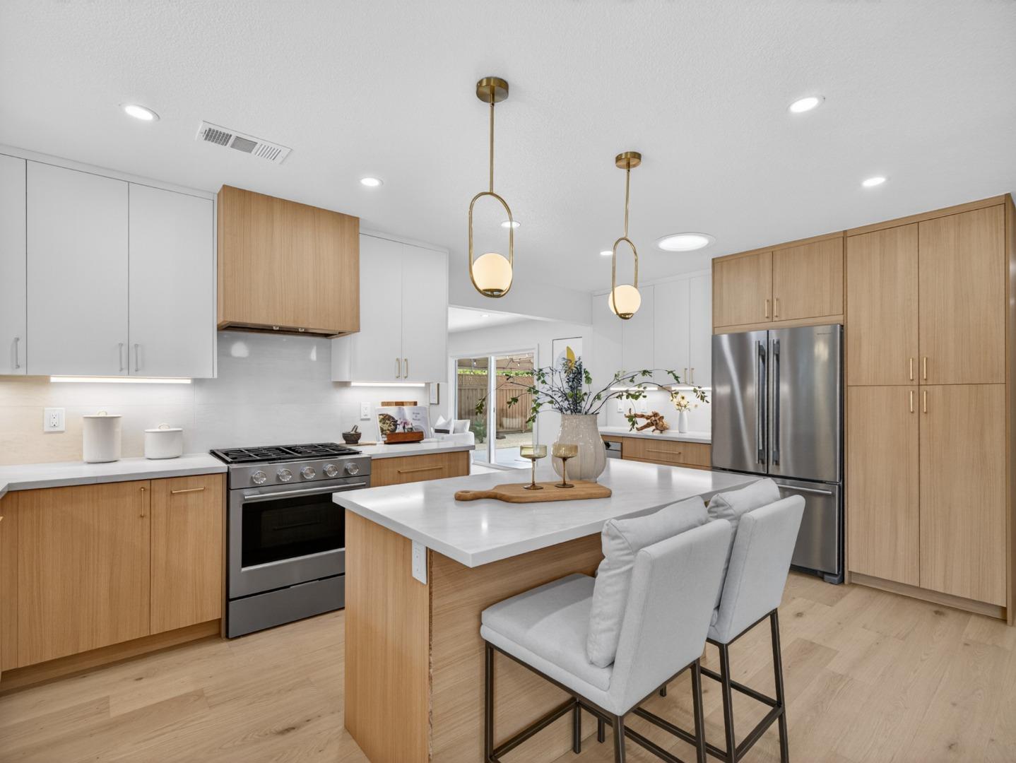 Detail Gallery Image 17 of 59 For 1631 Fawn Ct, Campbell,  CA 95008 - 4 Beds | 2 Baths