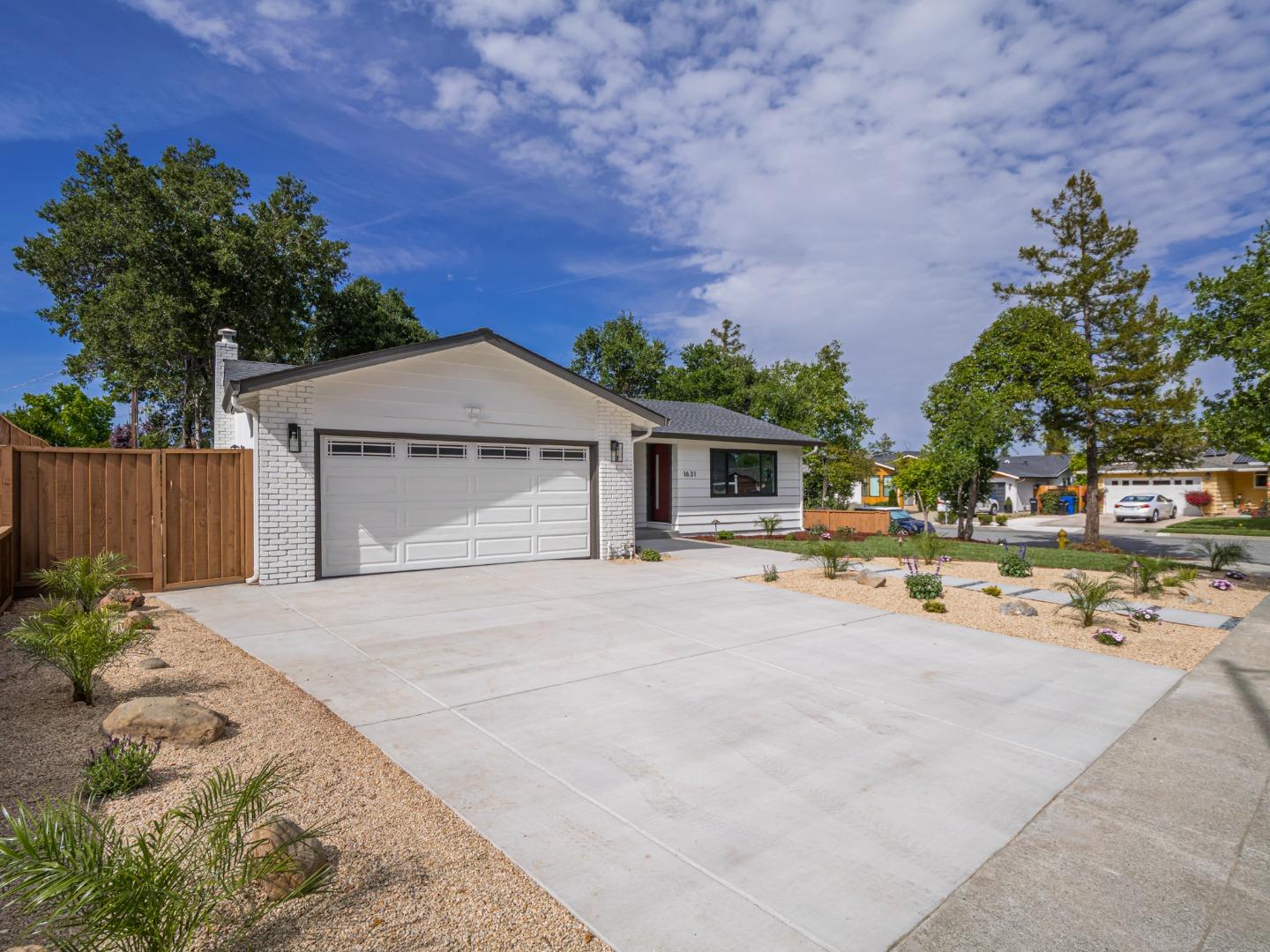 Detail Gallery Image 6 of 59 For 1631 Fawn Ct, Campbell,  CA 95008 - 4 Beds | 2 Baths