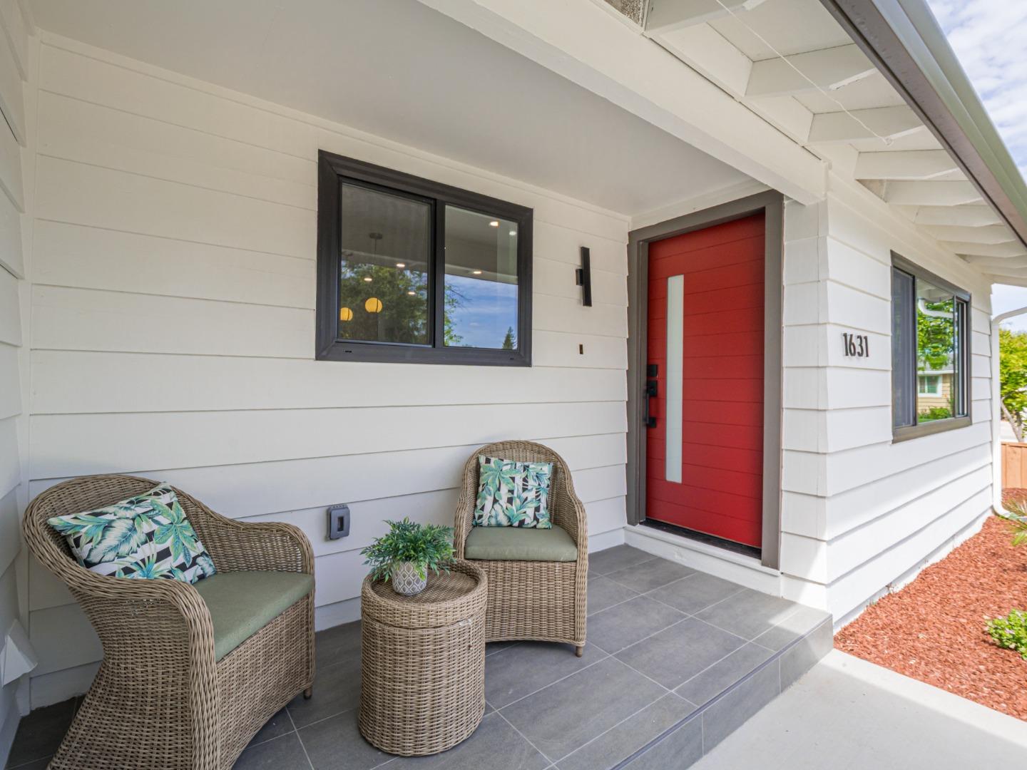 Detail Gallery Image 9 of 59 For 1631 Fawn Ct, Campbell,  CA 95008 - 4 Beds | 2 Baths