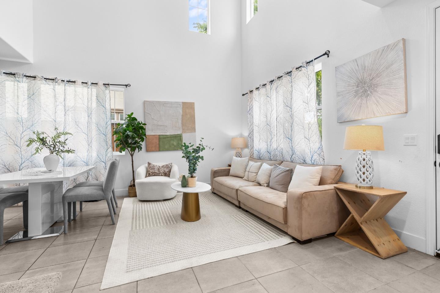 Detail Gallery Image 5 of 39 For 47520 Kinner Falls Cmn, Fremont,  CA 94539 - 3 Beds | 3/1 Baths