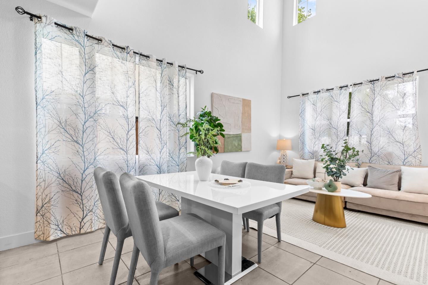 Detail Gallery Image 8 of 39 For 47520 Kinner Falls Cmn, Fremont,  CA 94539 - 3 Beds | 3/1 Baths