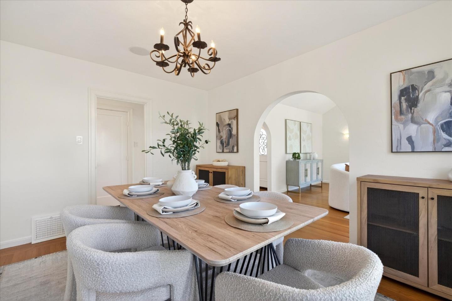 Detail Gallery Image 11 of 58 For 1315 James Ave, Redwood City,  CA 94062 - 2 Beds | 1/1 Baths