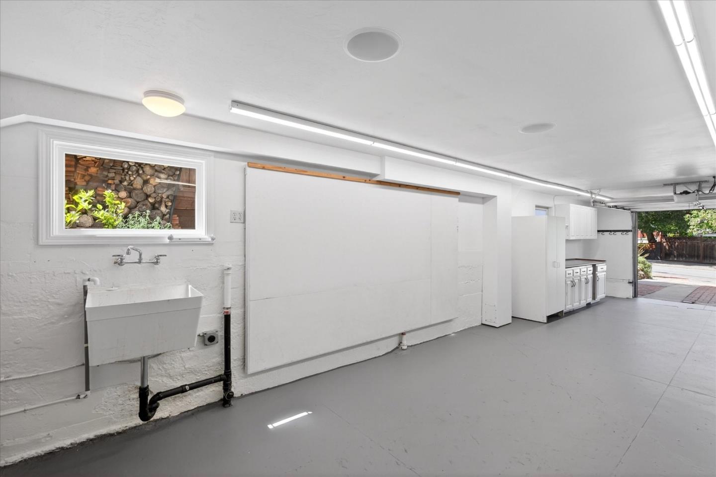 Detail Gallery Image 51 of 58 For 1315 James Ave, Redwood City,  CA 94062 - 2 Beds | 1/1 Baths