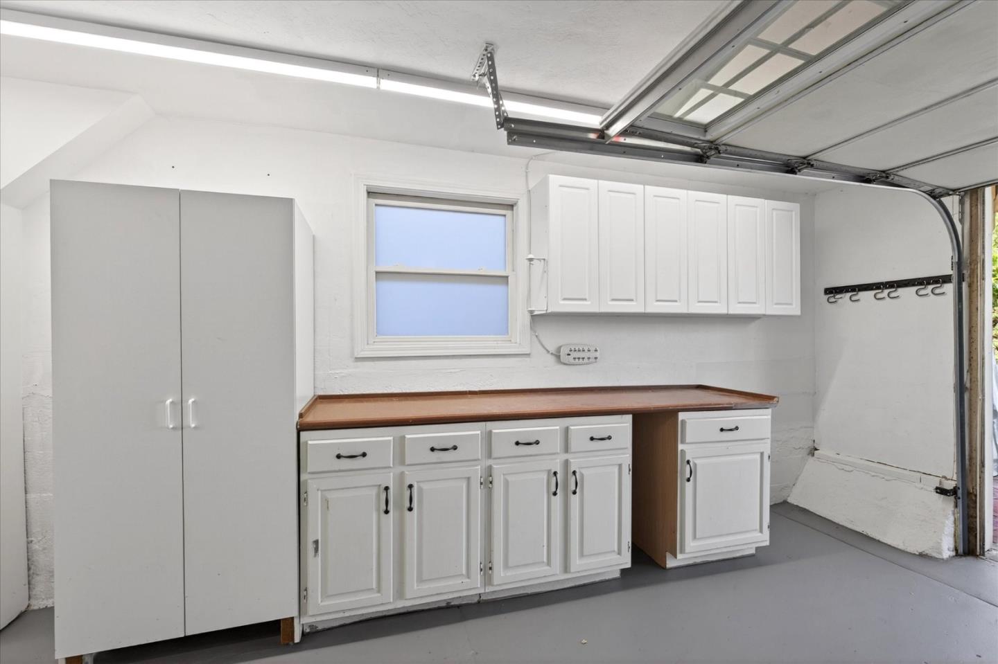 Detail Gallery Image 52 of 58 For 1315 James Ave, Redwood City,  CA 94062 - 2 Beds | 1/1 Baths