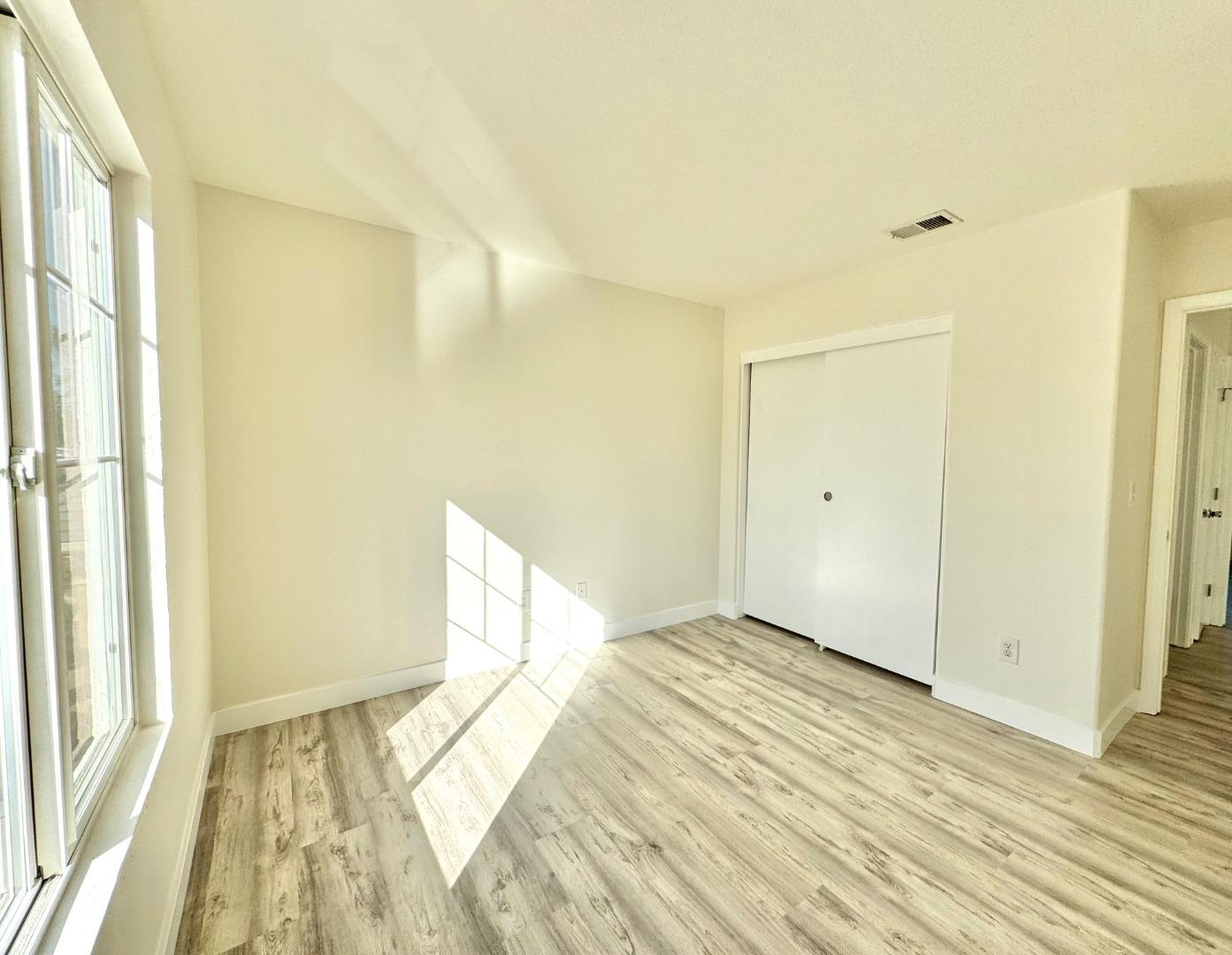 Detail Gallery Image 19 of 28 For 544 Rockingham Ct, Tracy,  CA 95376 - 3 Beds | 2/1 Baths