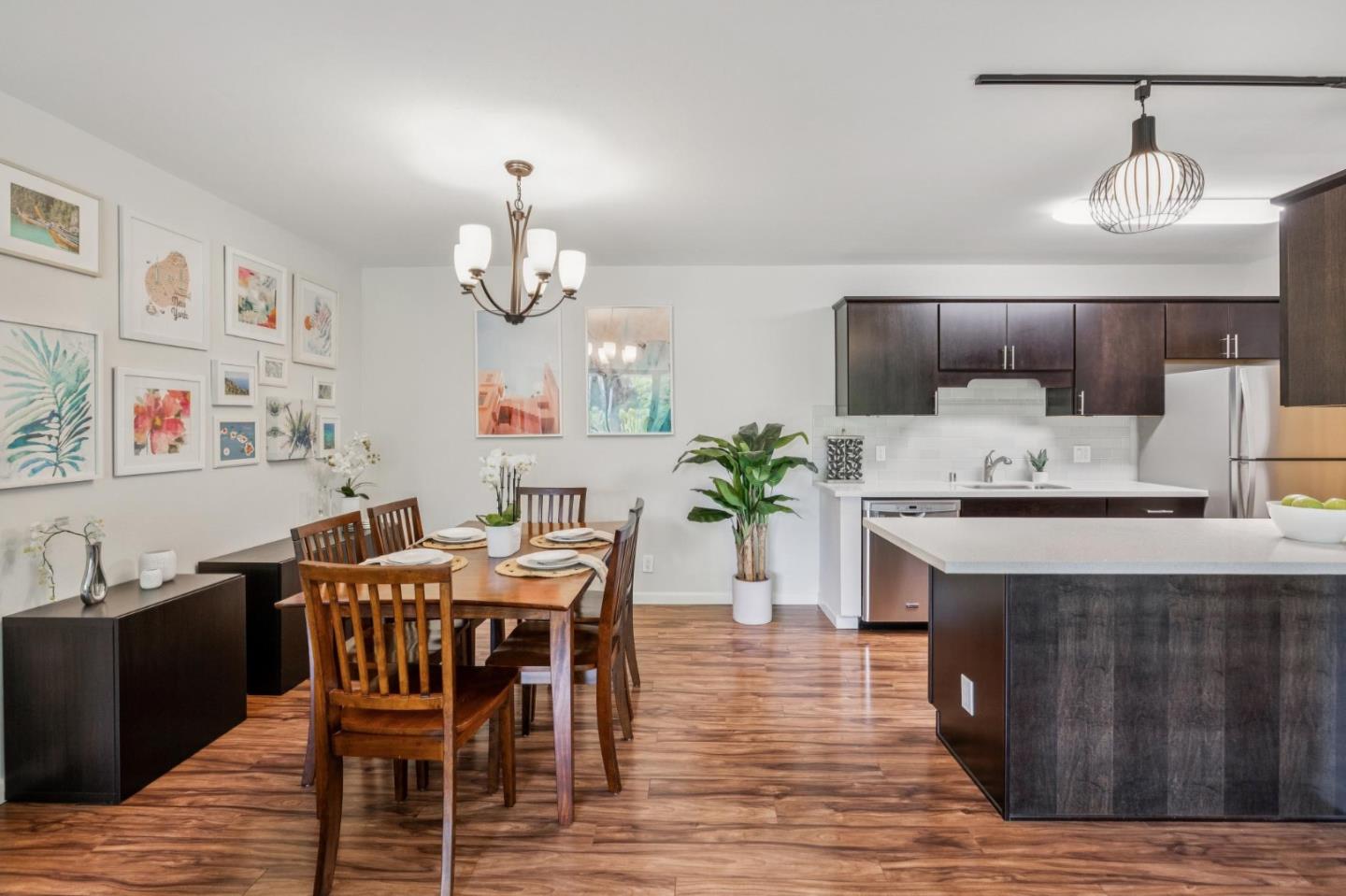 Detail Gallery Image 16 of 52 For 400 Davey Glen Rd #4623,  Belmont,  CA 94002 - 3 Beds | 2 Baths