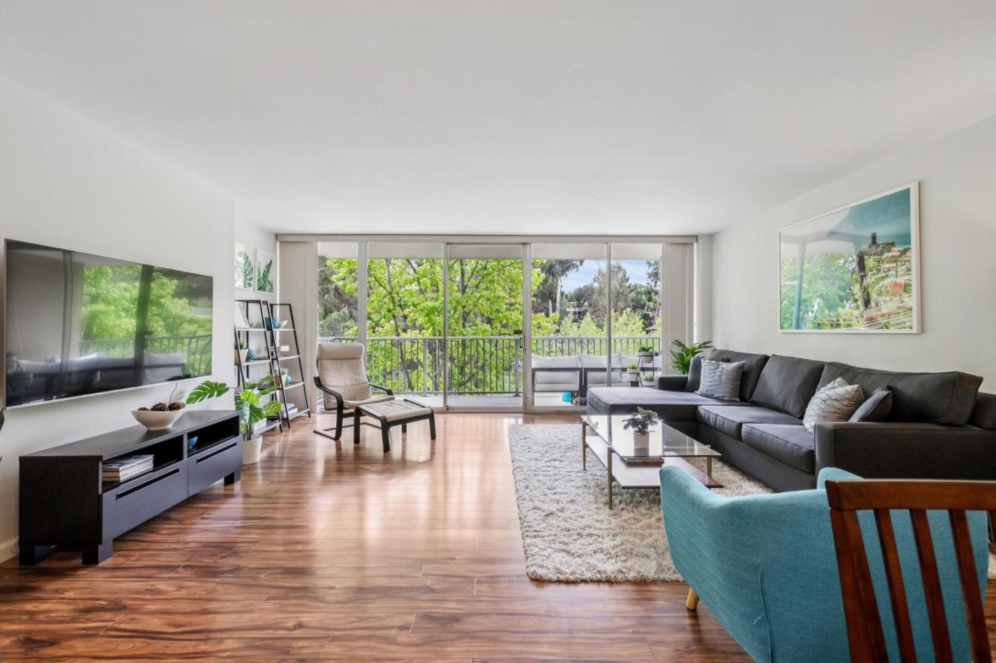 Detail Gallery Image 20 of 52 For 400 Davey Glen Rd #4623,  Belmont,  CA 94002 - 3 Beds | 2 Baths