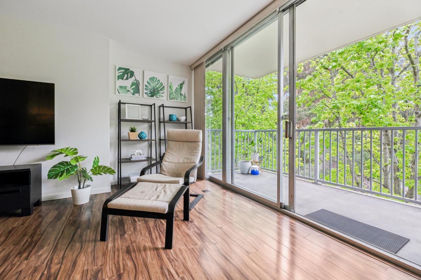 Detail Gallery Image 24 of 52 For 400 Davey Glen Rd #4623,  Belmont,  CA 94002 - 3 Beds | 2 Baths