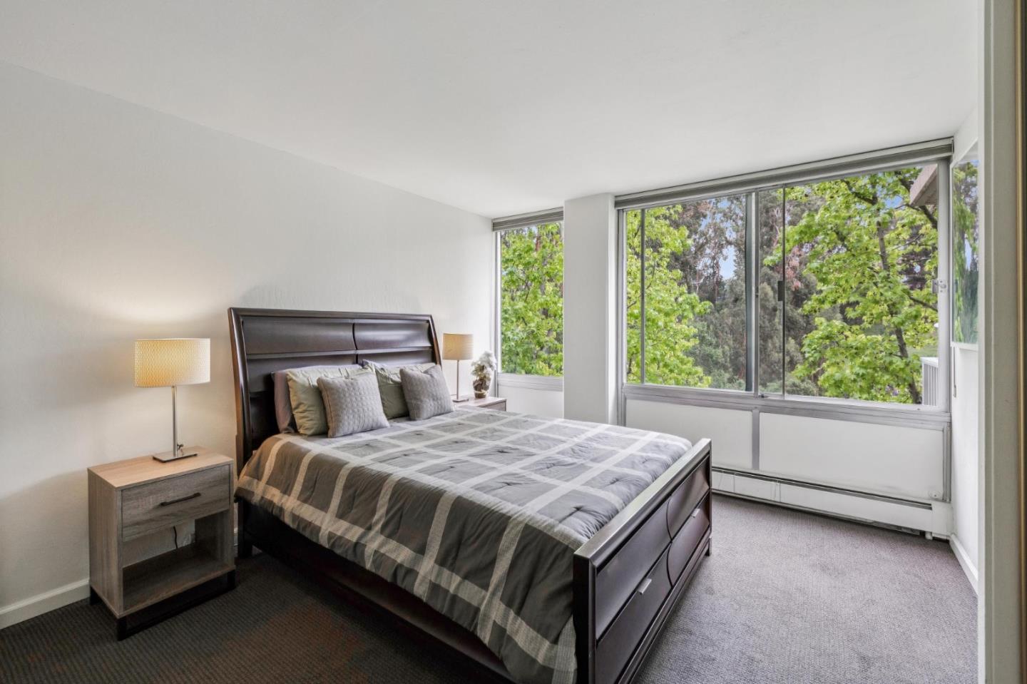 Detail Gallery Image 34 of 52 For 400 Davey Glen Rd #4623,  Belmont,  CA 94002 - 3 Beds | 2 Baths