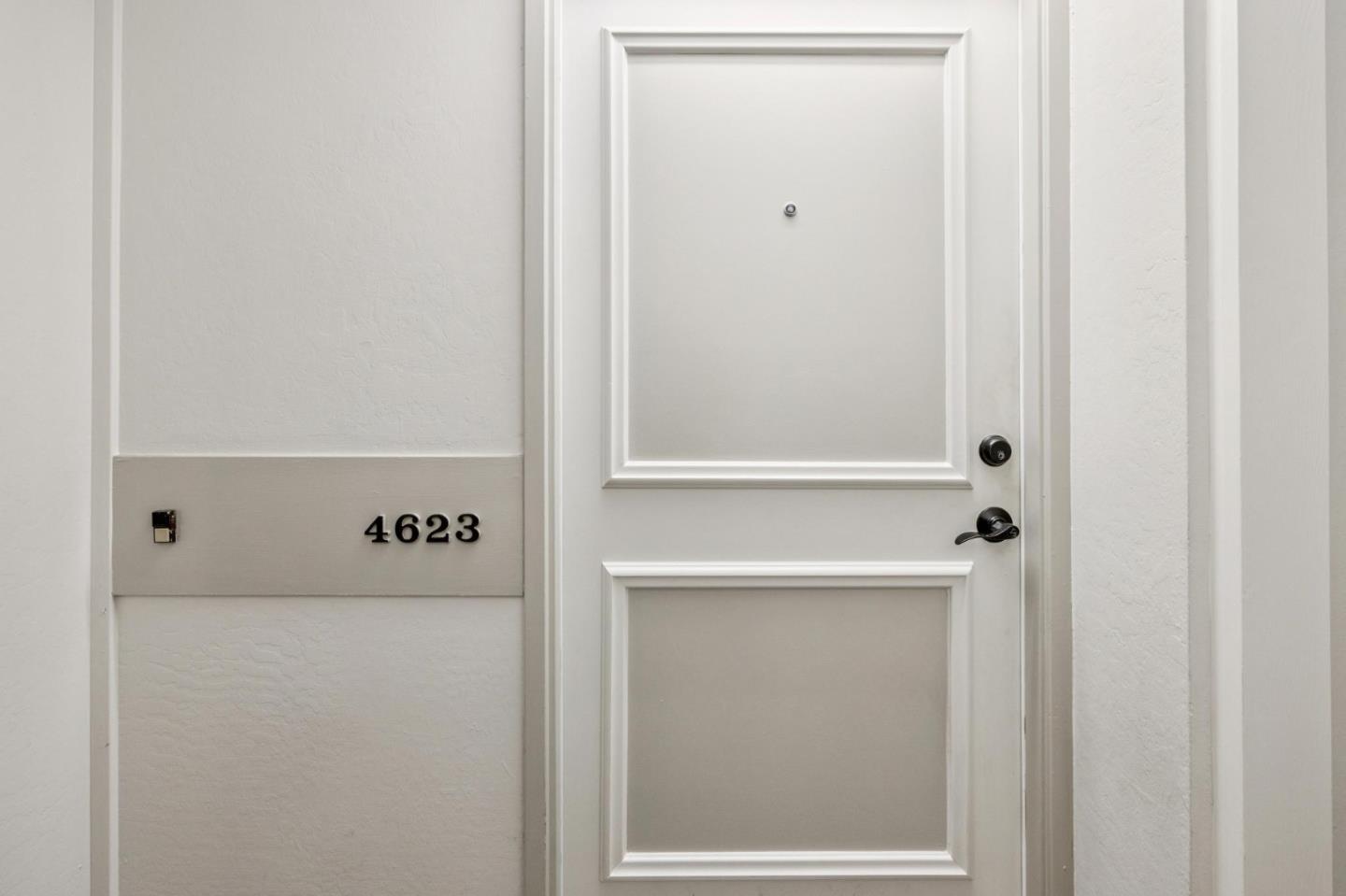 Detail Gallery Image 5 of 52 For 400 Davey Glen Rd #4623,  Belmont,  CA 94002 - 3 Beds | 2 Baths