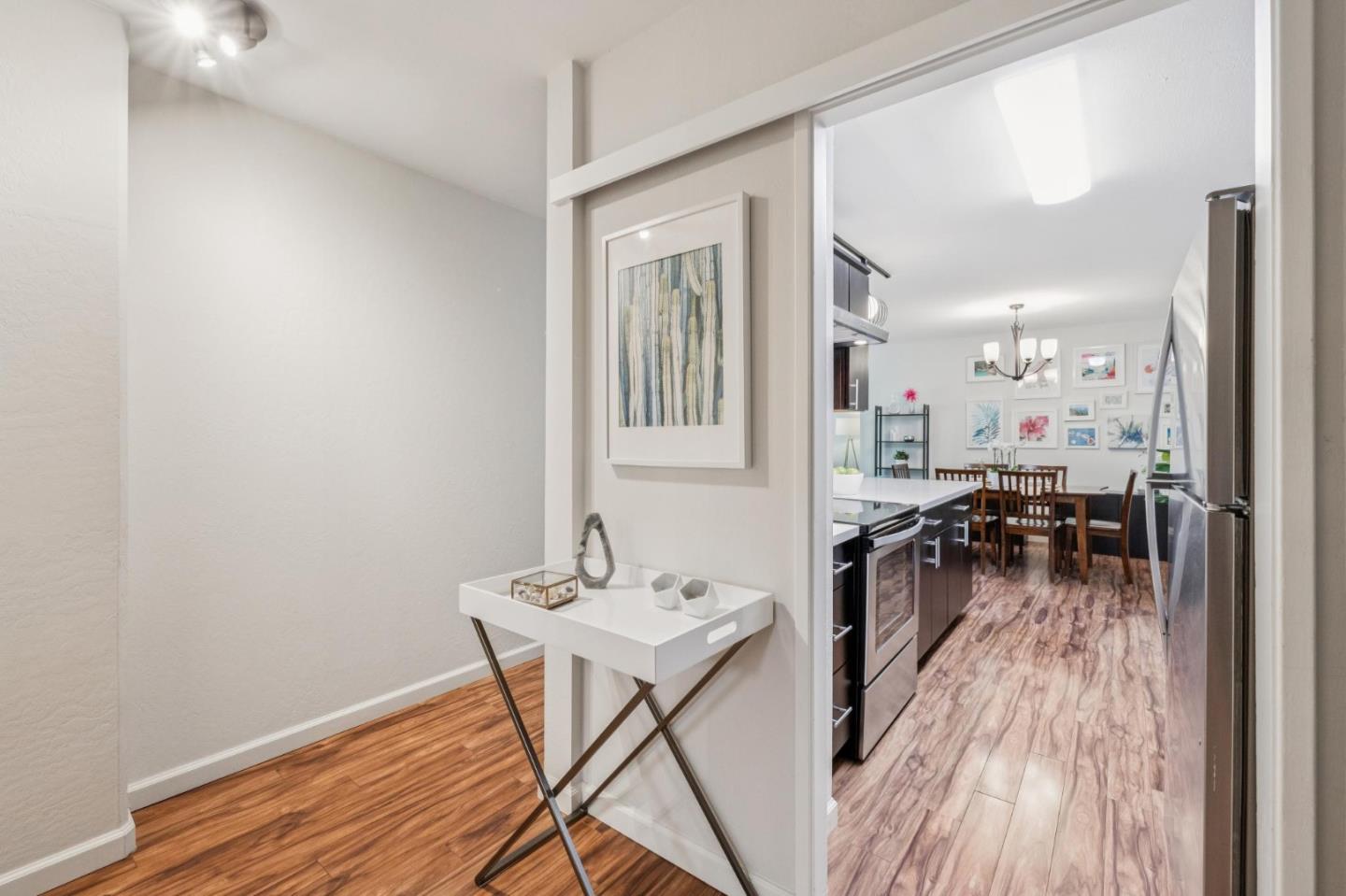 Detail Gallery Image 7 of 52 For 400 Davey Glen Rd #4623,  Belmont,  CA 94002 - 3 Beds | 2 Baths