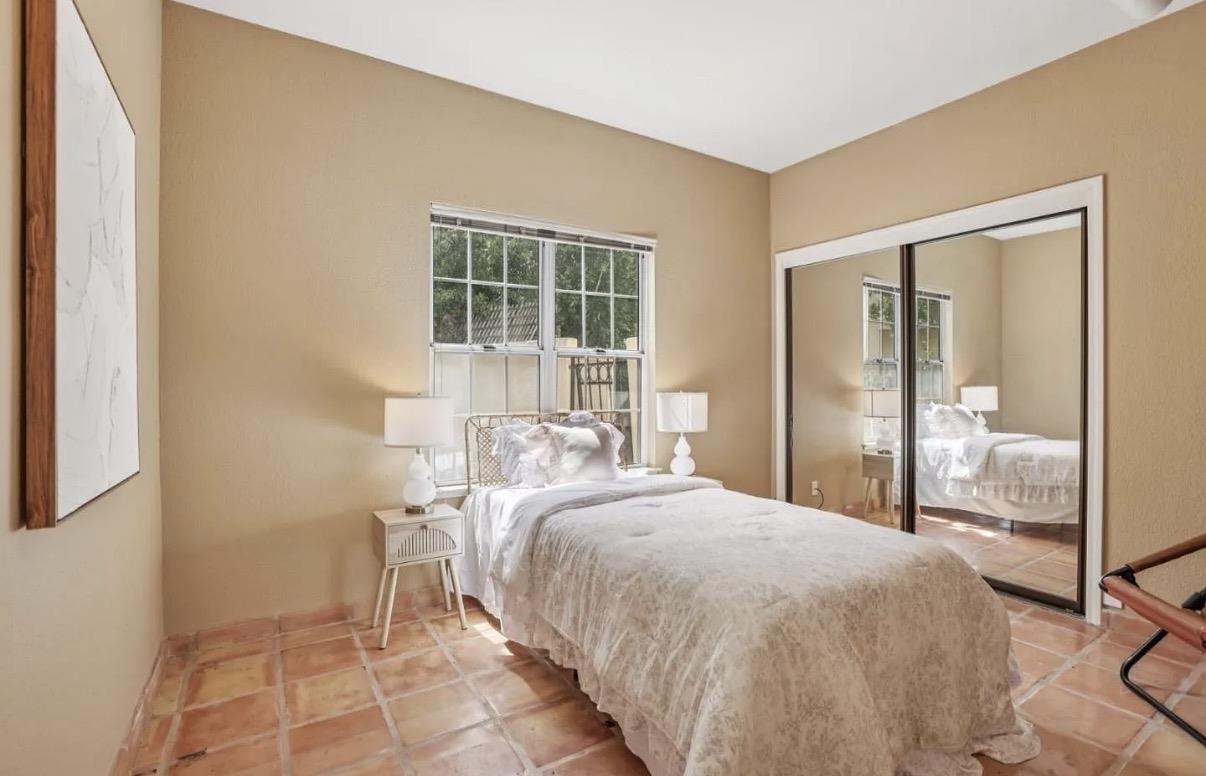 Detail Gallery Image 21 of 43 For 801 Rebecca Privada, Mountain View,  CA 94040 - 3 Beds | 2 Baths