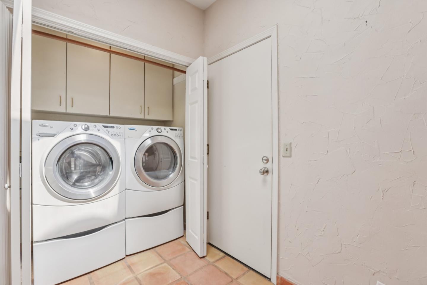 Detail Gallery Image 28 of 43 For 801 Rebecca Privada, Mountain View,  CA 94040 - 3 Beds | 2 Baths