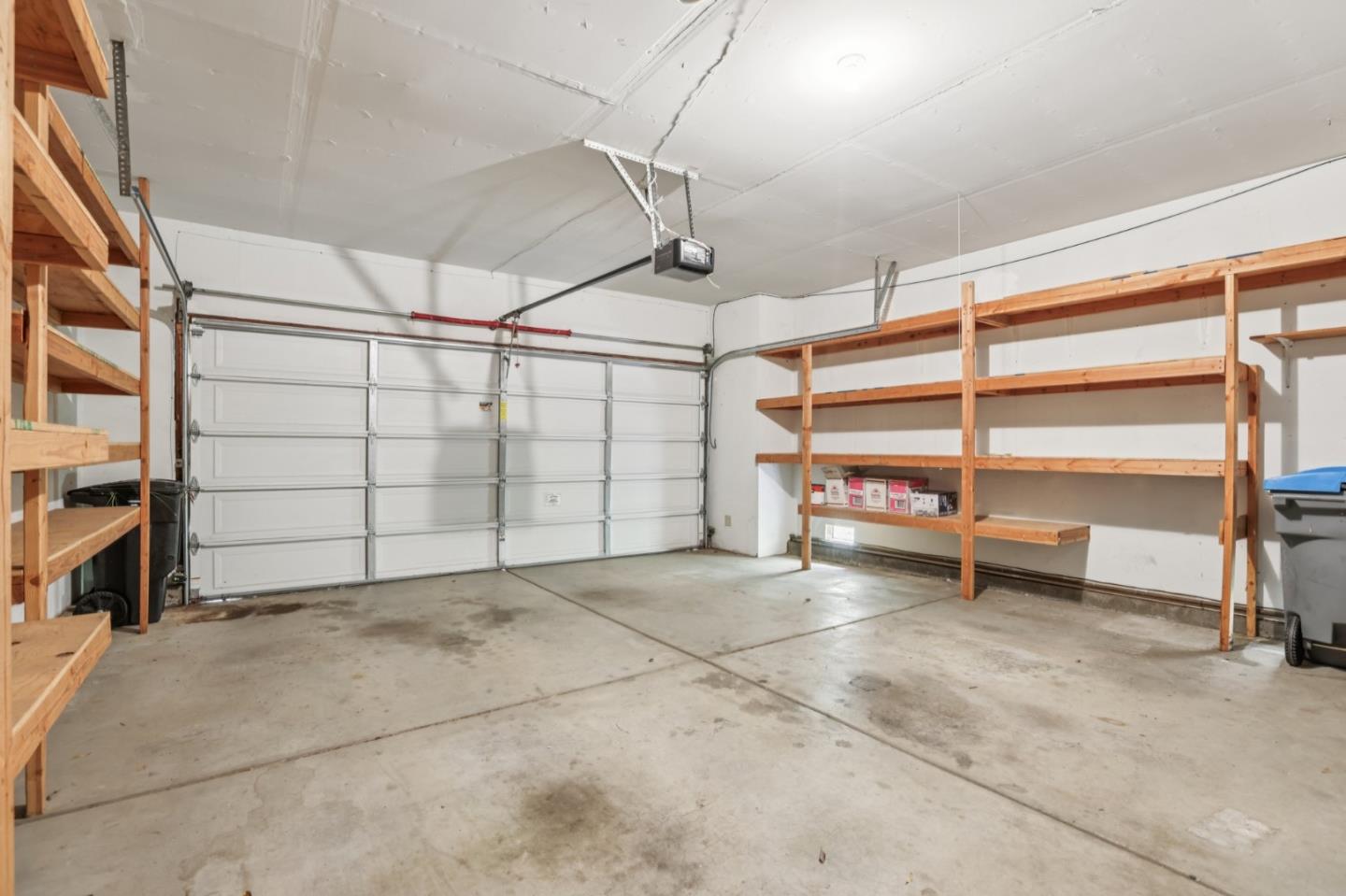 Detail Gallery Image 36 of 43 For 801 Rebecca Privada, Mountain View,  CA 94040 - 3 Beds | 2 Baths