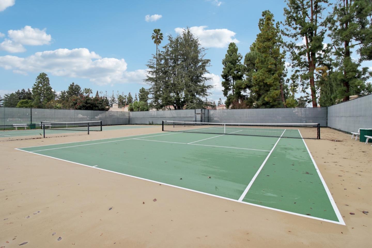 Detail Gallery Image 42 of 43 For 801 Rebecca Privada, Mountain View,  CA 94040 - 3 Beds | 2 Baths