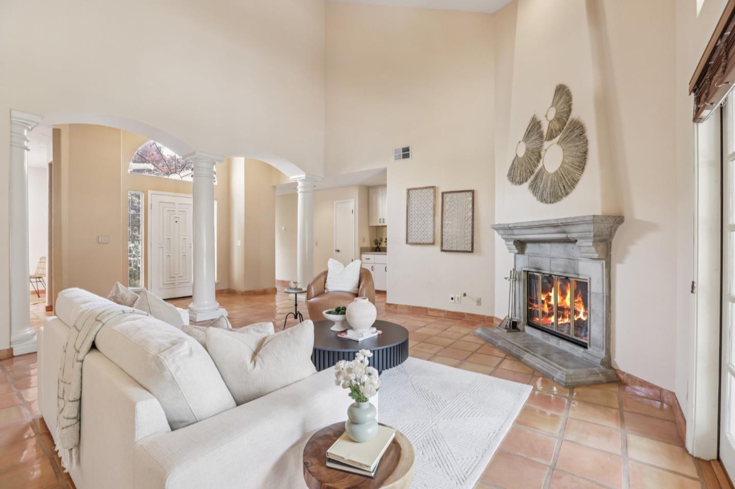 Detail Gallery Image 6 of 43 For 801 Rebecca Privada, Mountain View,  CA 94040 - 3 Beds | 2 Baths