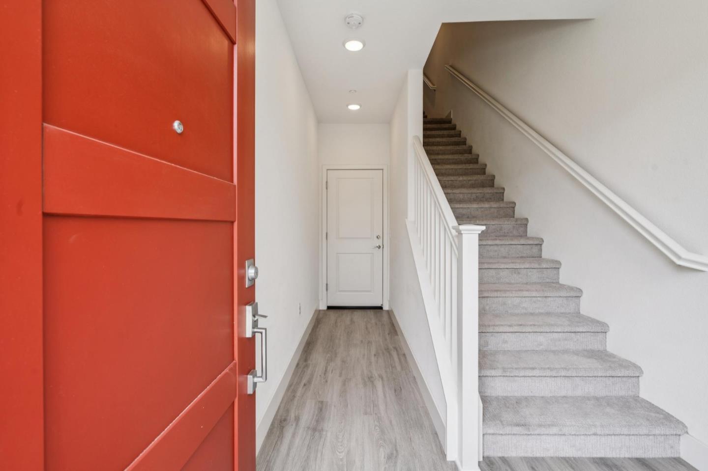 Detail Gallery Image 23 of 29 For 373 Arc Ct, Hayward,  CA 94544 - 2 Beds | 2 Baths