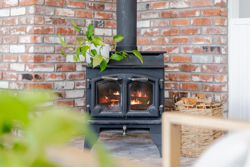 Detail Gallery Image 10 of 48 For 524 Middlefield Dr, Aptos,  CA 95003 - 3 Beds | 2 Baths