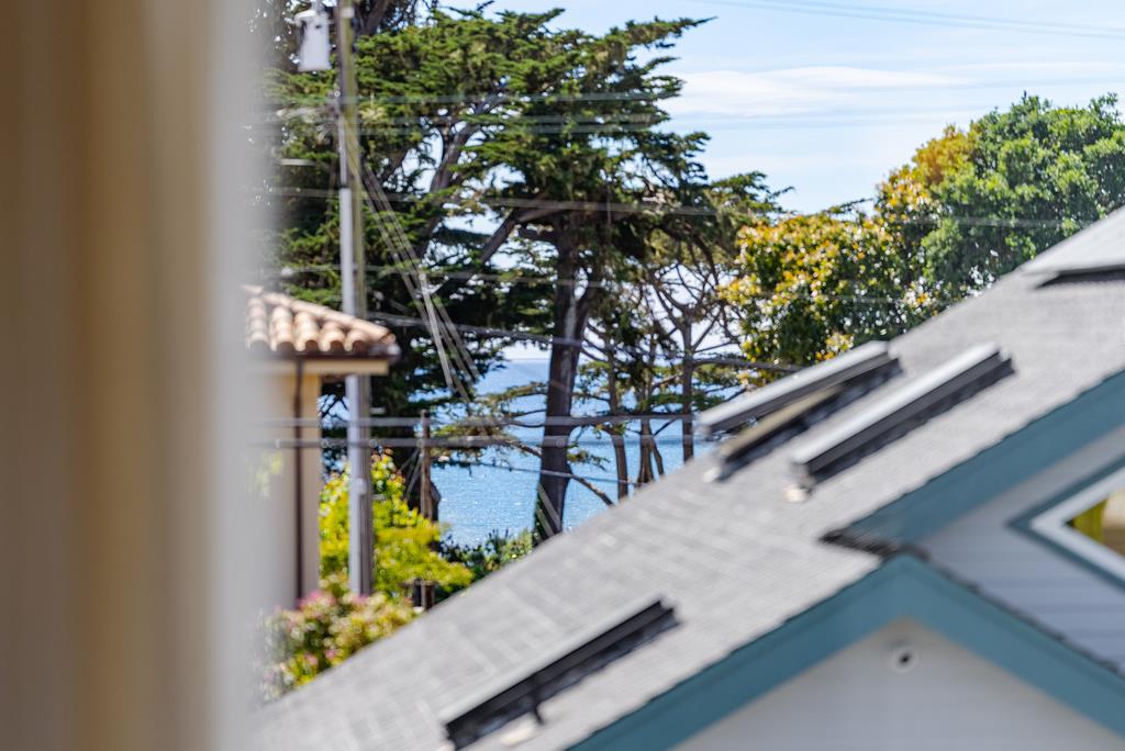 Detail Gallery Image 13 of 48 For 524 Middlefield Dr, Aptos,  CA 95003 - 3 Beds | 2 Baths