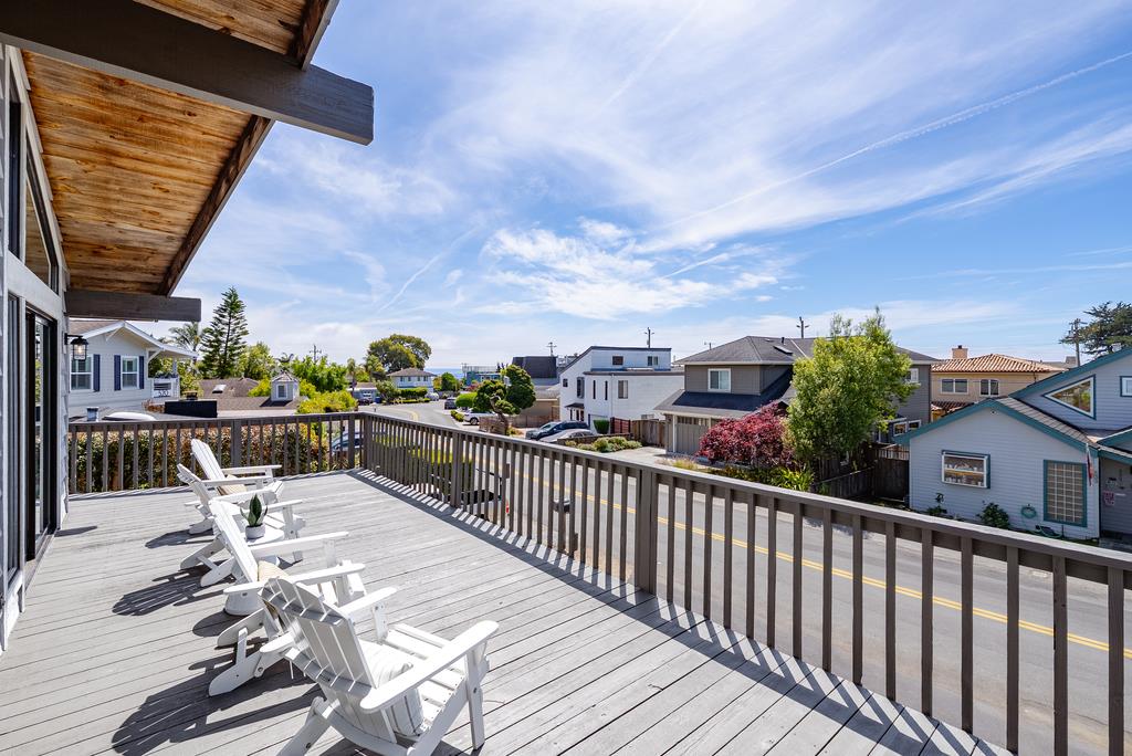 Detail Gallery Image 14 of 48 For 524 Middlefield Dr, Aptos,  CA 95003 - 3 Beds | 2 Baths