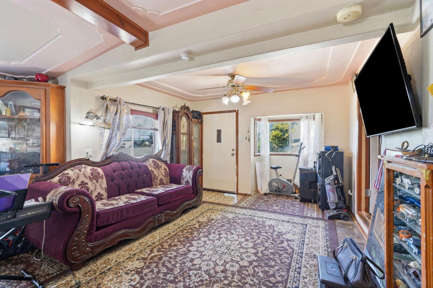 Detail Gallery Image 5 of 49 For 10128 Clayton Rd, San Jose,  CA 95127 - – Beds | – Baths