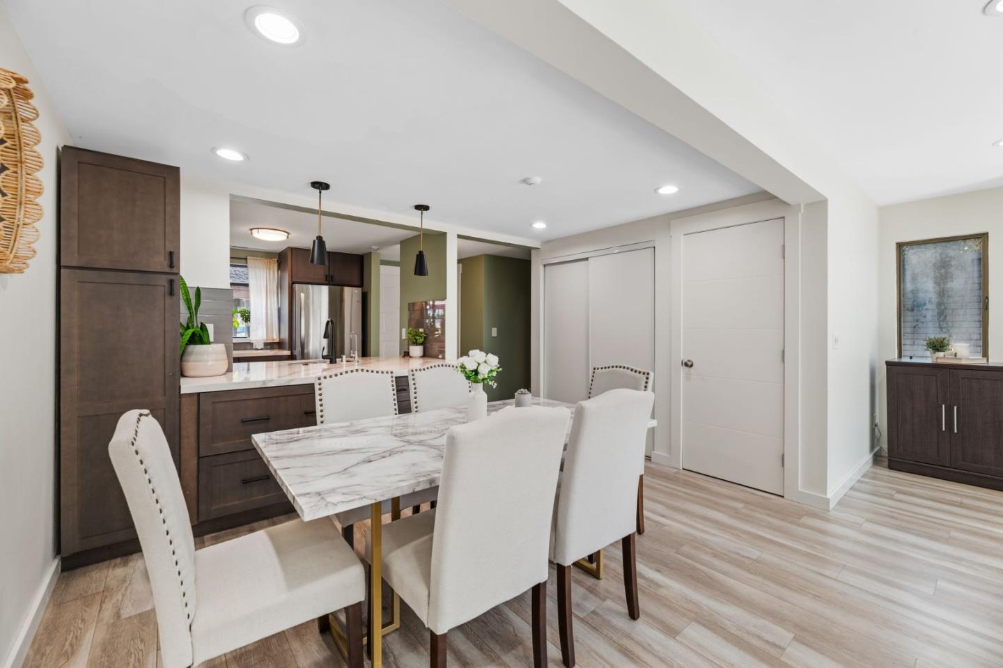 Detail Gallery Image 20 of 36 For 6136 Joaquin Murieta Ave a,  Newark,  CA 94560 - 3 Beds | 2/1 Baths