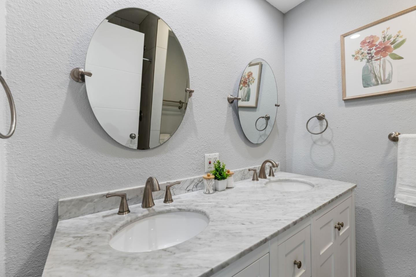Detail Gallery Image 24 of 36 For 6136 Joaquin Murieta Ave a,  Newark,  CA 94560 - 3 Beds | 2/1 Baths