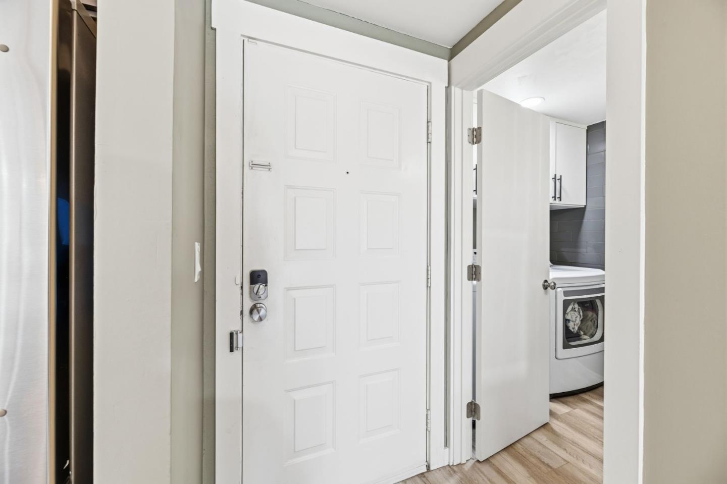 Detail Gallery Image 28 of 36 For 6136 Joaquin Murieta Ave a,  Newark,  CA 94560 - 3 Beds | 2/1 Baths