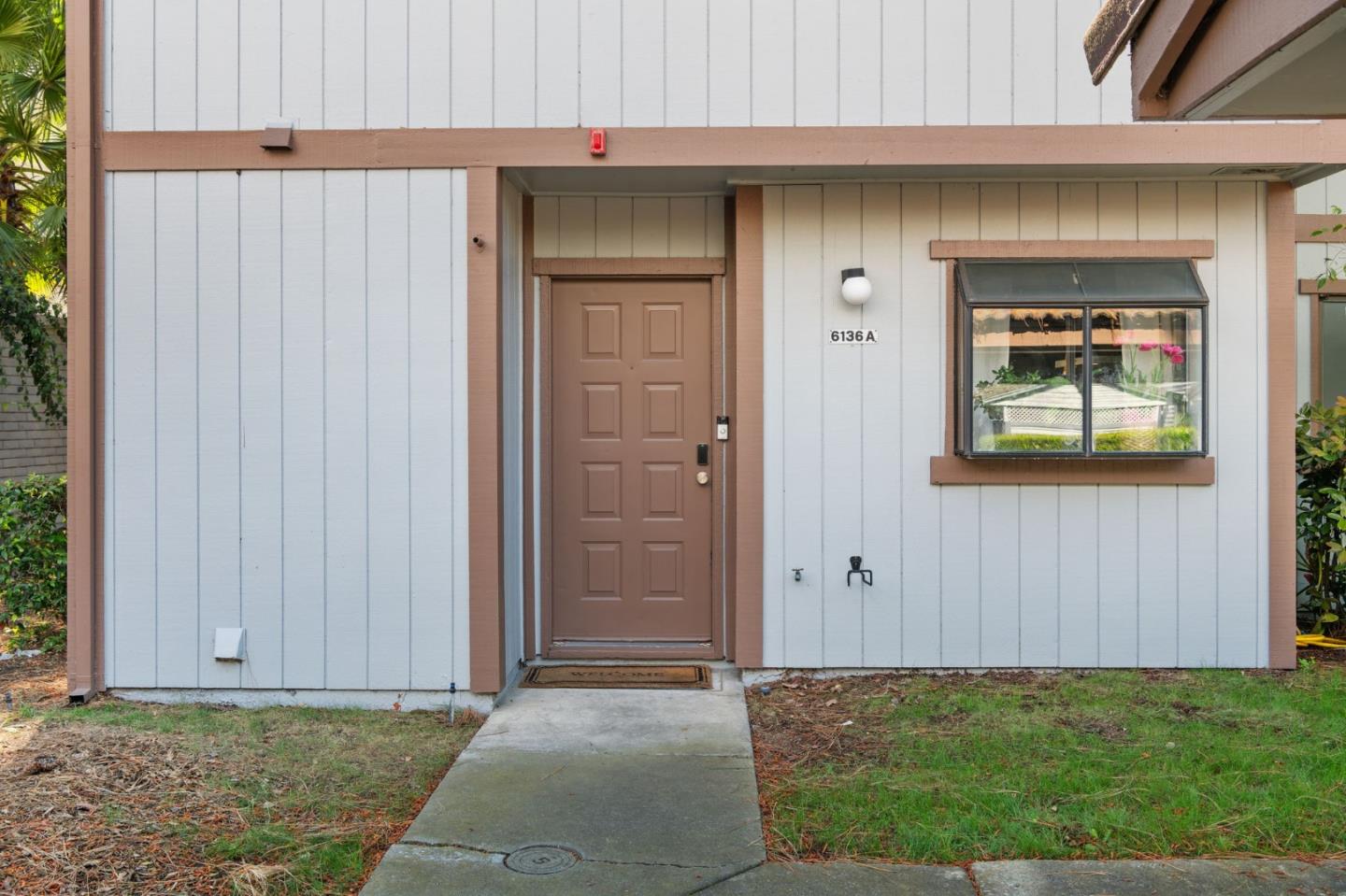 Detail Gallery Image 7 of 36 For 6136 Joaquin Murieta Ave a,  Newark,  CA 94560 - 3 Beds | 2/1 Baths