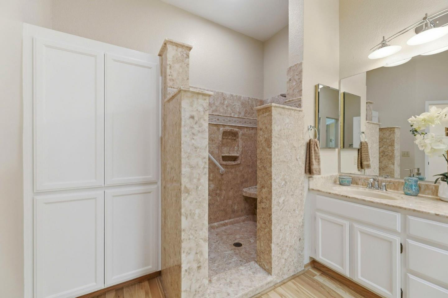 Detail Gallery Image 24 of 49 For 7502 Deveron Ct, San Jose,  CA 95135 - 2 Beds | 2/1 Baths