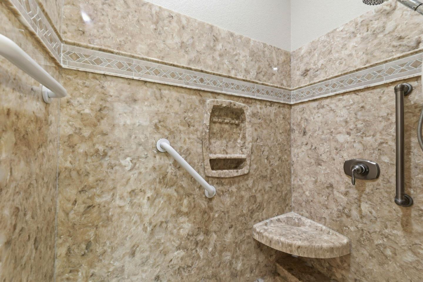 Detail Gallery Image 25 of 49 For 7502 Deveron Ct, San Jose,  CA 95135 - 2 Beds | 2/1 Baths